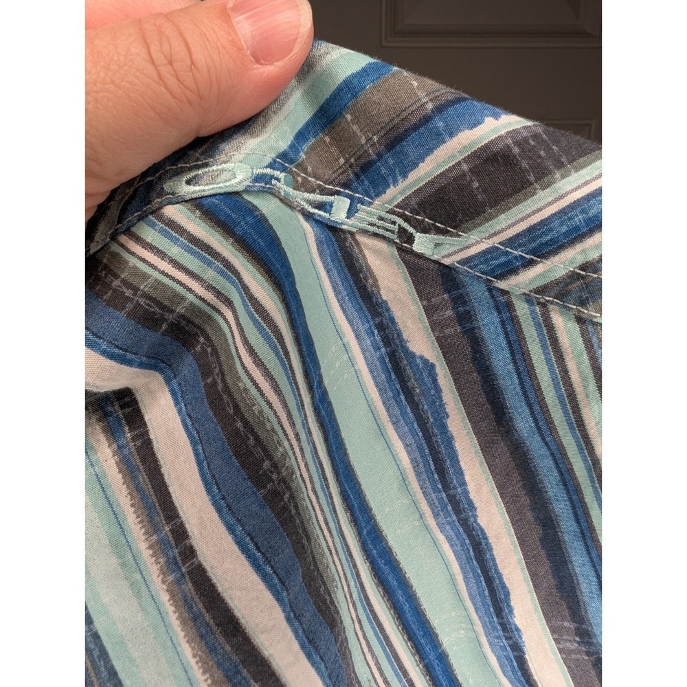 Vintage Oakley Button Up Shirt Men's XL Blue Diagonal Stripe Short Sleeve Pocket - Picture 6 of 8